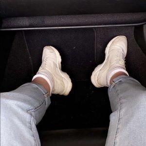 Meet your Posher, Sofia